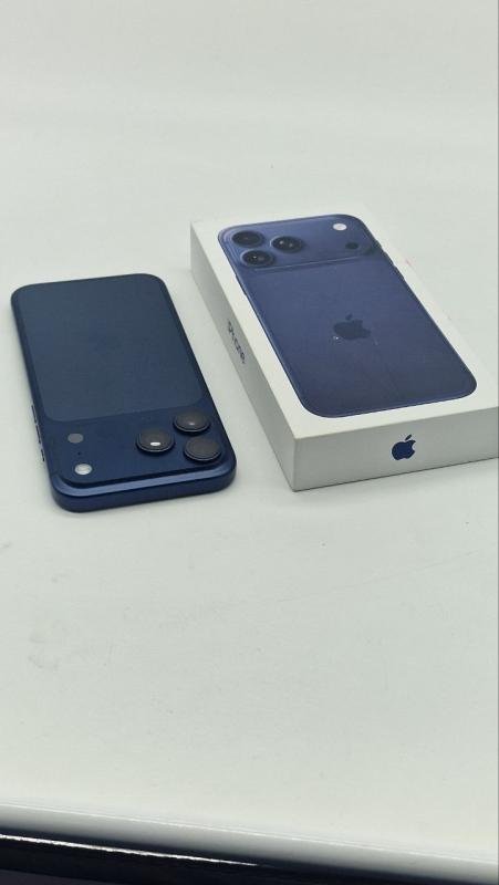 IPHONE 17 PRO MAX DEEP BLU 256 GB