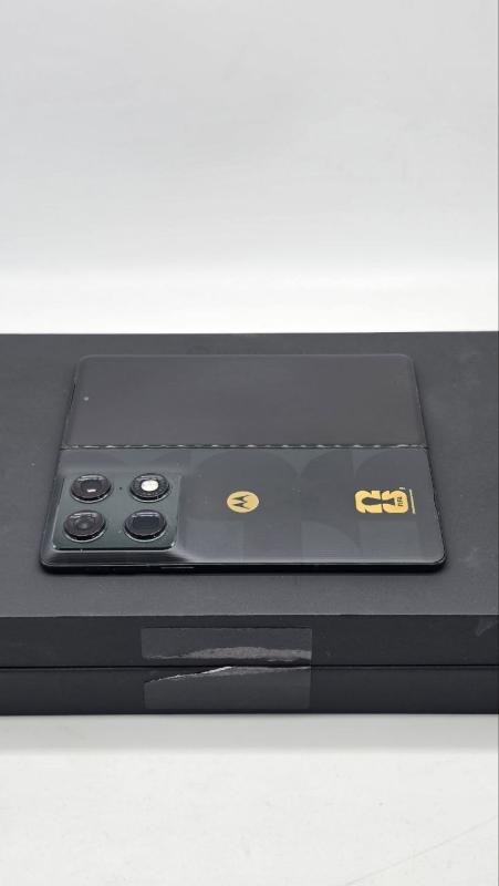 Motorola Razr Fold 512 Gb Fifa Edition
